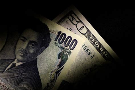 US dollar inches lower as dovish Powell comments offset upbeat .